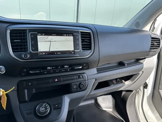 Citroën Jumpy 2021 - 2.0 BlueHDI 180 PK / AUTOMAAT / L3H1 / DUBBEL CABINE / 2x SCHUIFDEUR / TREKHAAK / CAMERA / BLIND SPOT / ECC / CRUISE / 6 PERSOONS obrazek 11