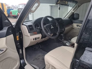 Mitsubishi Pajero 2007 - GLS 3.5 - V6 , 4x4 , 7 Pers., Full Option obrazek 8