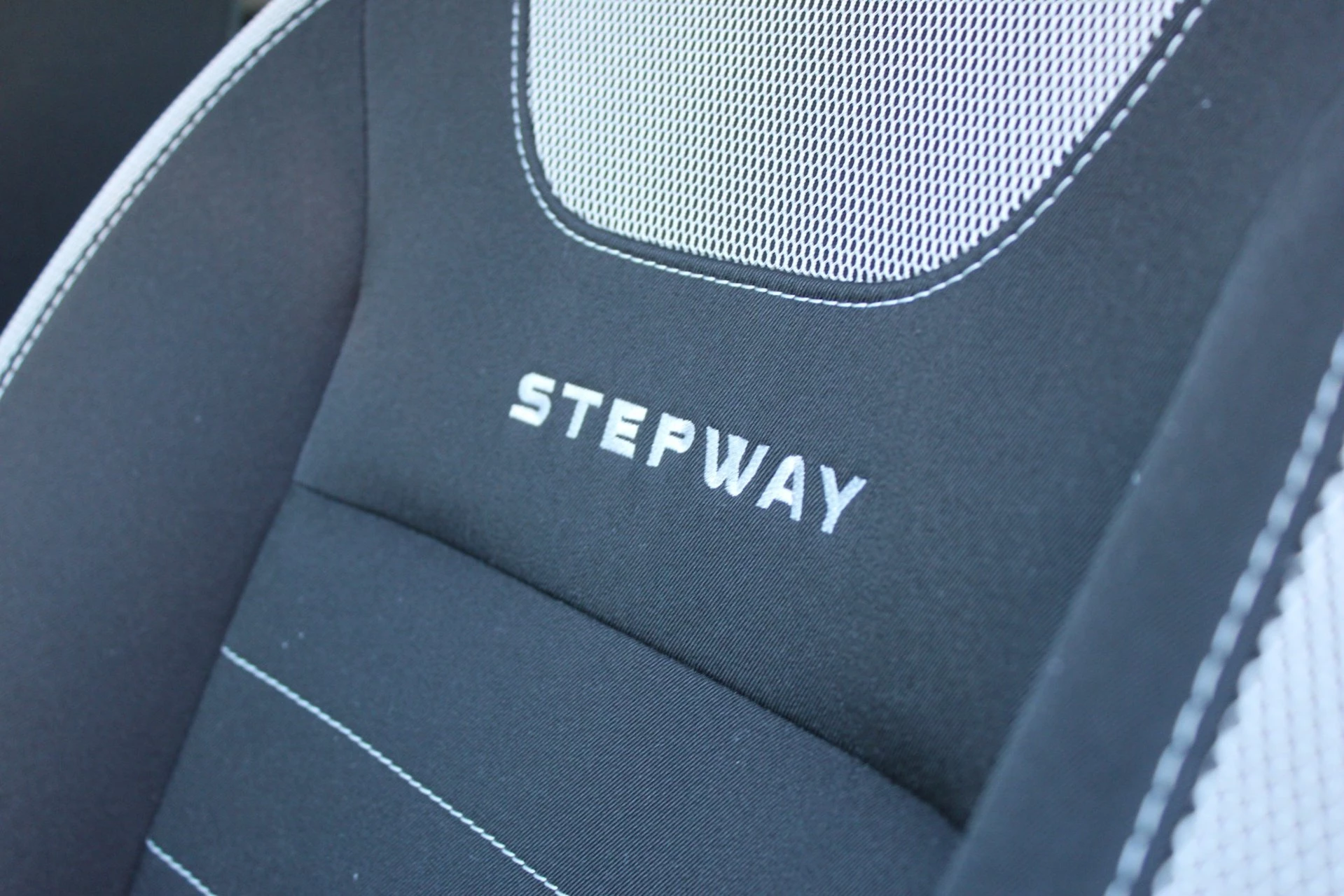Dacia Sandero Stepway 2019 - 0.9 TCe SL Camera afbeelding 7