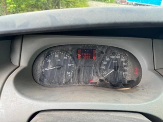 Renault Trafic 2006 - 1200 L2 H1 1.9 DCI 82 image 9