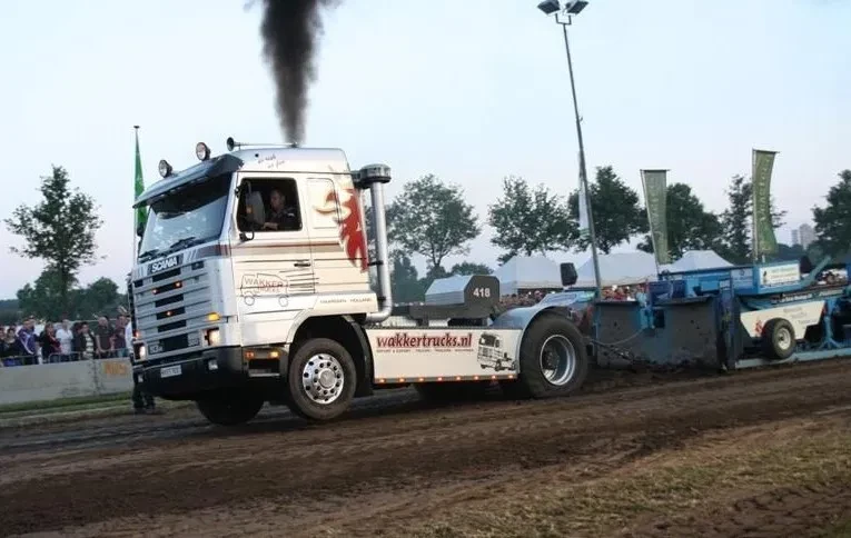 Scania 113 1996 - HELE DIKKE VETTE TREKKERTREK VRACHTWAGEN Truckpulling zdjęcie 1