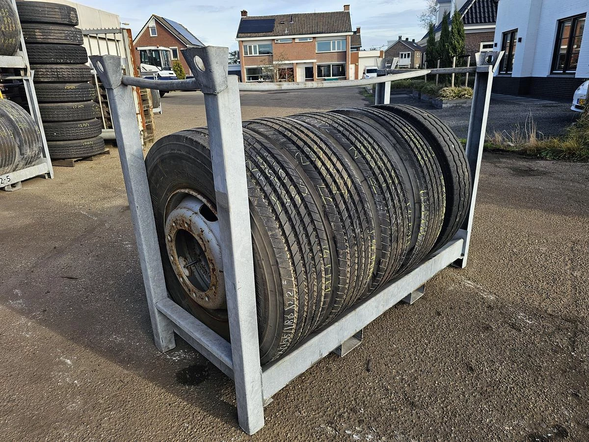 HANKOOK 295/80 R 22.5 14 MM OP VELG -WITH RIM 2010 obrázek 2
