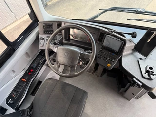 Volvo N/A 2015 - 8900 image 19
