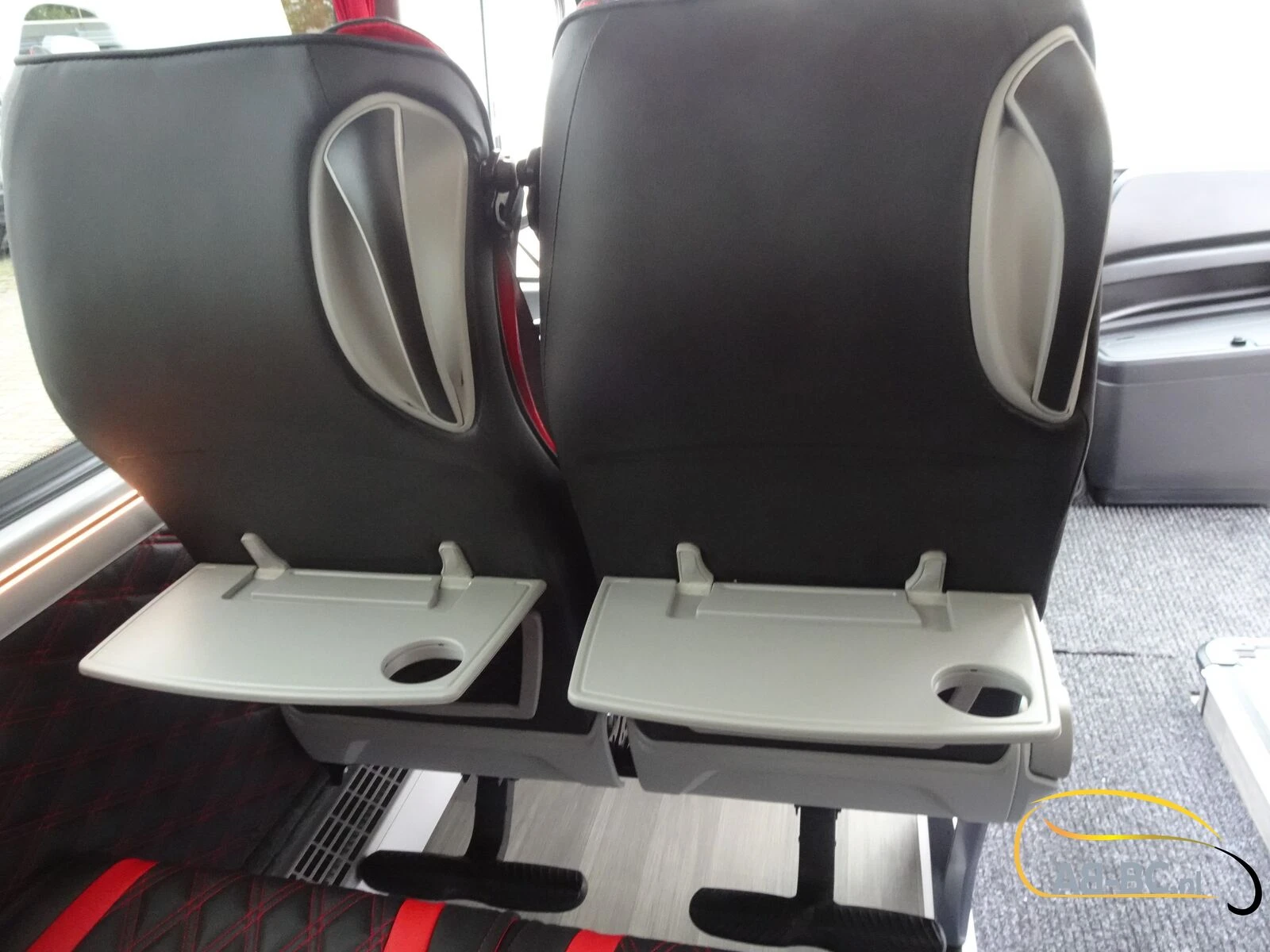 Iveco Aveuro Tourna 35 Seats EURO 6 2 Units Available afbeelding 75