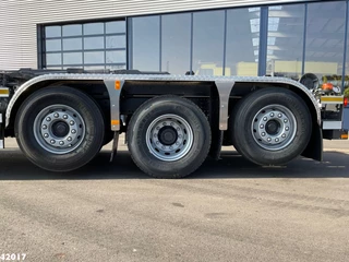 Volvo FM 420 8x2 HMF 28 Tonmeter laadkraan 2022 - N/A immagine 8