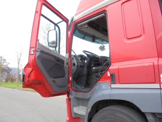 DAF CF 410 2018 - NL TRUCK image 9