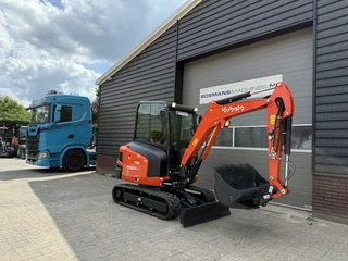 Kubota KX027 HI-SPEC minigraver NIEUW 2026 afbeelding 3 miniatuur