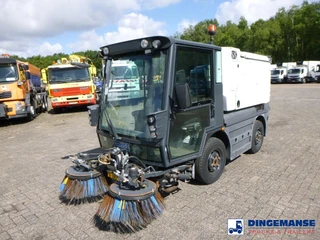 Schmidt Compact 200 street sweeper 2014 na prodej