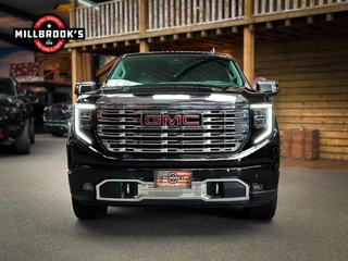 GMC Sierra 2024 - Denali 6.2 V8 bild 11