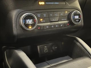 Ford Kuga 2022 - 2.5 PHEV Vignale 225PK Automaat | Adaptive Cruise | B&O Sound | El. Achterklep obrazek 49