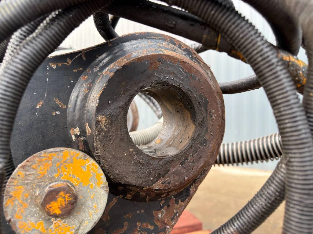 OilQuick 2010 - OQ80 - M318D / M320F / M322D / 320D / 320E / 323D immagine 11