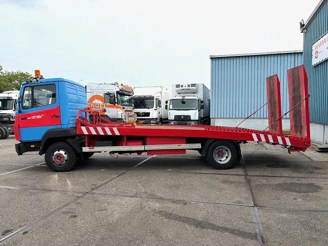 Mercedes-Benz LK 1991 - 814 RECOVERY TRUCK / CAR-MACHINE TRANSPORTER (6-CILINDER / MANUAL GEARBOX / FULL STEEL SUSPENSION / WINCH / HYDRAULIC RAMPS) image 5