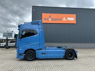 Volvo FH 2021 - 500 FH 500 Globetrotter / NEW MODEL / FULL AIR / TURBO COMPOUND / SHOW TRUCK / SPECIAL INTERIOR bild 2
