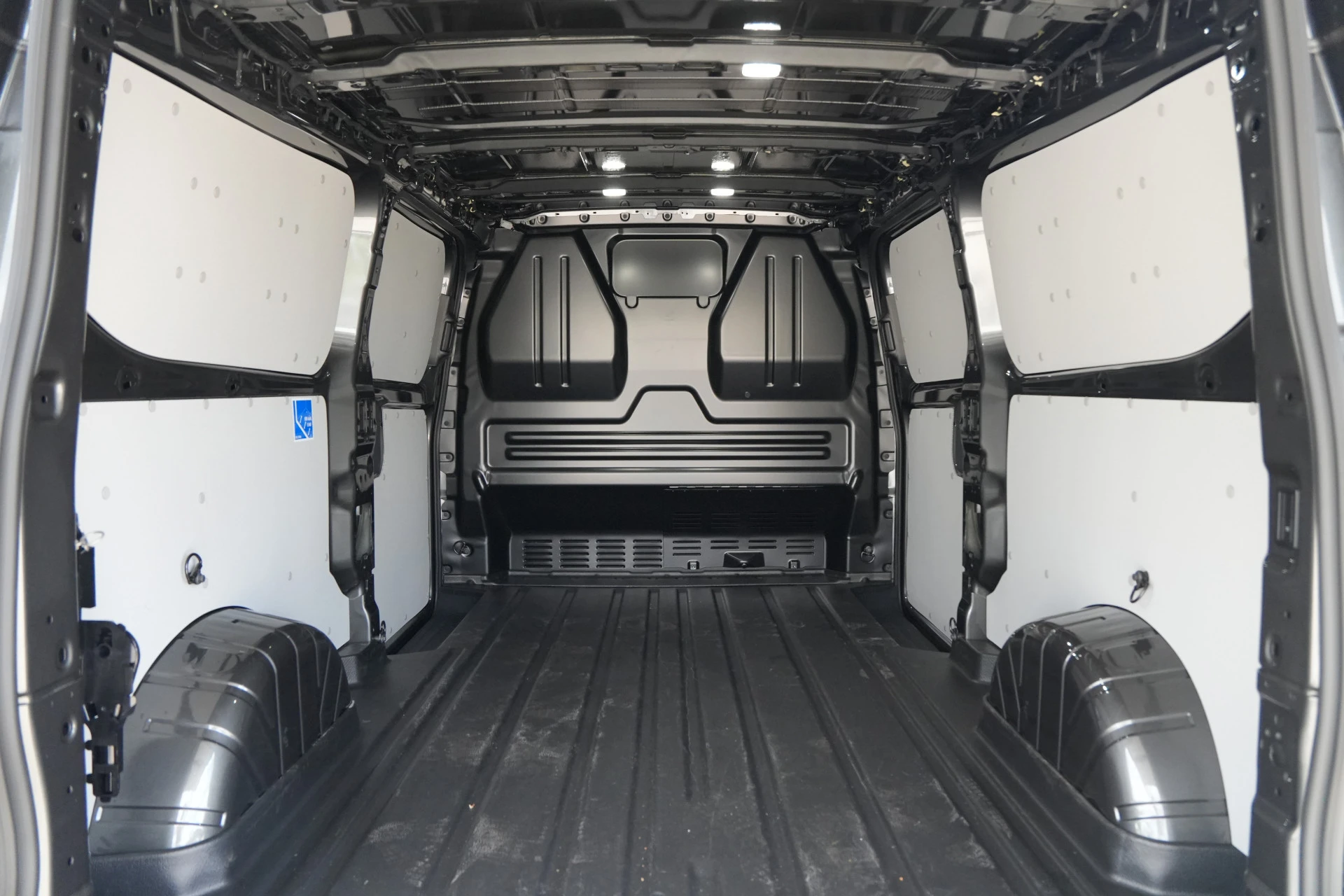 Ford Transit Custom 2025 - 320 2.0 TDCI L2H1 Trend 136pk - INCLUSIEF BPM - 2x Schuif - Achterklep - LED - Carplay - Stoelverwarming - Rijklaar Bild 11
