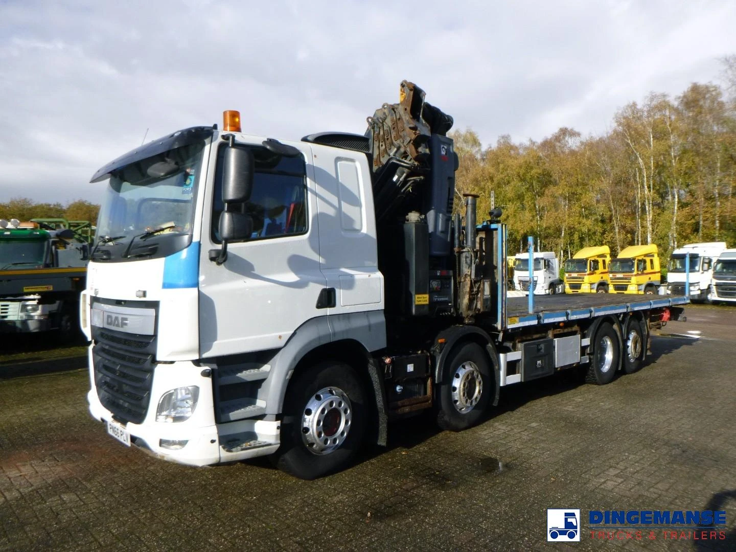 DAF CF 460 8x2 RHD + Hiab XS 658 Hipro 2016 image 1