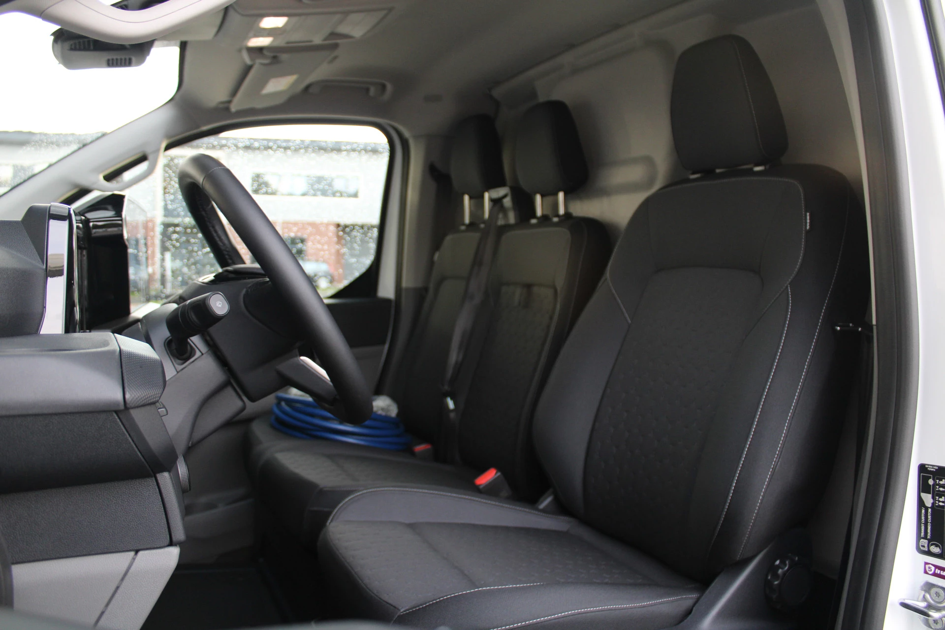 Ford E-Transit Custom 2025 - 340 L2H1 Limited 65 kWh 218pk - 2x Schuif - LED - 360 Camera - B&O - ACC - Navi - Stoel/Stuurverwarming - Rijklaar afbeelding 26