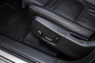 Volvo XC40 2023 - 1.5 T5 Plug-in hybrid Ultimate Dark, Pano, Leder imagen 26