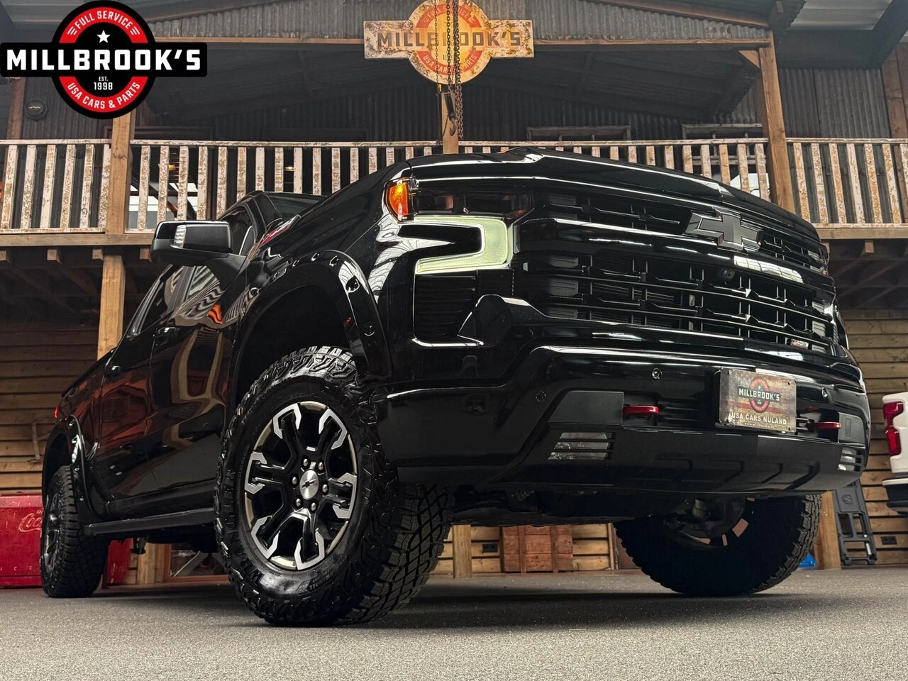 Chevrolet Silverado 2024 - Z71 Trailboss image 8