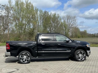Dodge Ram 1500 2022 - 4X4 5.7 V8 4x4 Crew Cab Limited изображение 32