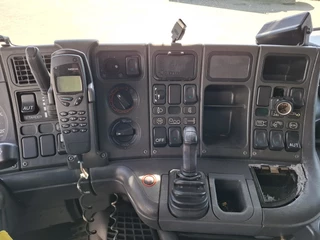 Scania R 2000 - R164-480 V8 / RETARDER / DOUBLE TANK / AIRCO / AUTOMATIC / EURO-3 / 2000 obrazek 20