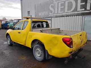 Mitsubishi L200 2006 - , 4x4 , 2.5 Di-D , Club cab afbeelding 4