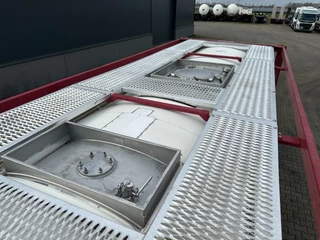 CIMC tankcontainers N/A 2017 - 20FT ISO / 25.010L / 22K2 / L4BH / T12 / steam heating / bottom discharge / 2.5Y-TEST/CSC: 10/2027 image 16