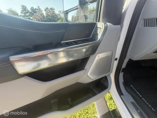 Ford F-250 2024 - USA 6.7 V8 Powerstroke Limited H.O. image 39
