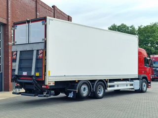 Volvo FM 2018 - 370 Globetrotter 6x2*4 - Box with sidedoors - Loadlift - Full air - Euro 6 zdjecie 11