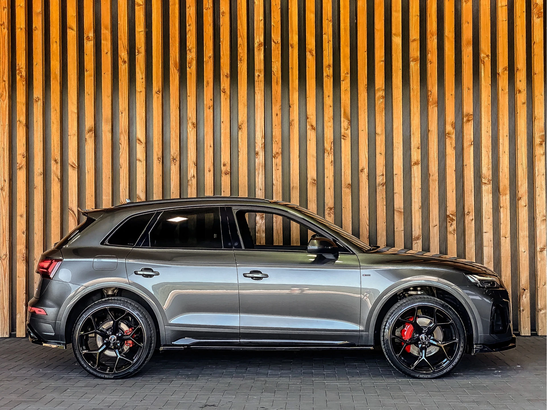 Audi Q5 2024 - 299PK TFSIe S edition Competition afbeelding 4