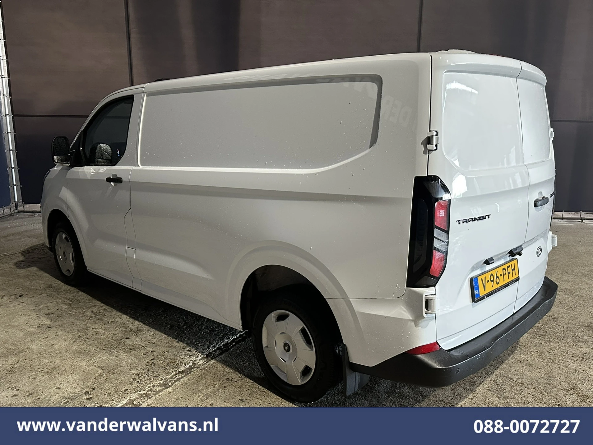 Ford Transit Custom 2024 - 2.0 TDCI 111pk L1H1 Euro6 Airco | Camera | Apple Carplay | LED | Cruisecontrol Bild 11