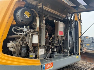 Liebherr N/A 2015 - R926 compact FULL OPTION zdjecie 16