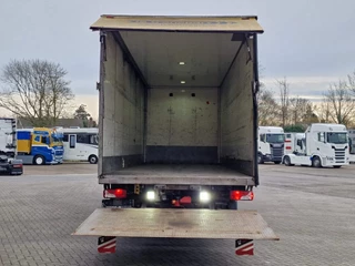 Scania P 2011 - P280 Box with sidedoors - Loadlift - Full air suspension - Loadlift afbeelding 9