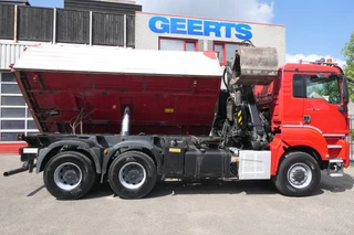 MAN TGS 2014 - 26.480 | 6X6 | 2 Side Tipper + Hydraulic dust cover | PALFINGER Q170Z84TI + Easy fold | 665130Km | 2014 | Full Steel | Drum brakes | Trailer coupling | TUV/MOT/APK 08-2026 | NL-Truck obrazek 12