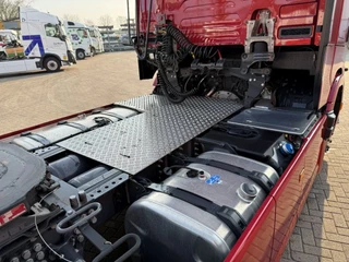 Scania S 2025 - SUPER 560S / ENGINE RUNNING / RETARDER / OVERDRIVE / !!!ONLY:56962 KM!!! / DOUBLE TANK / PARKCOOL / DIGITAL DASH / LEATHER / AUTOMATIC / EURO-6 / 2025 bild 15