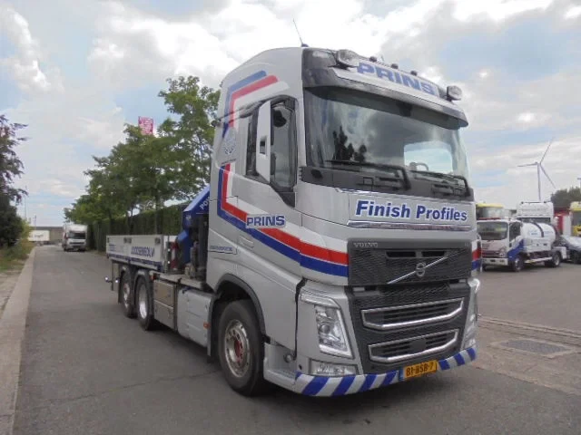 Volvo FH 2021 - 420 6X2 NL TRUCK obrázek 26