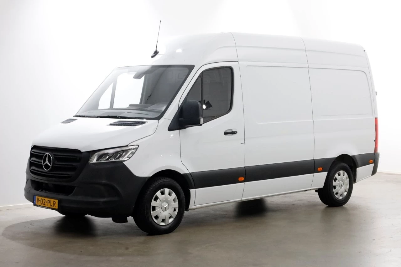 Mercedes-Benz Sprinter 2021 - 315 CDI 150pk RWD L2H2 LED/Airco/Camera 04-2021 Bild 8
