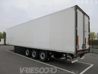 Schmitz Cargobull BLOEMENUITVOERING 2016 afbeelding 3 miniatuur