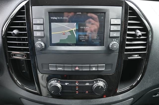 Mercedes-Benz eVito 2022 - 112 L3 XL 66 kWh zdjecie 5