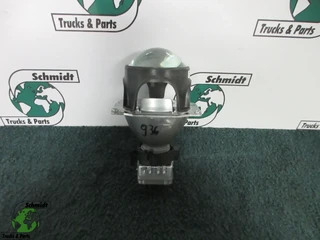 Renault - 89502506 VALEO XENOS LAMP RENAULT T 520 EURO 6 en venta