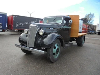 Chevrolet 1937 - 1 1/2 TON FLATBED te koop