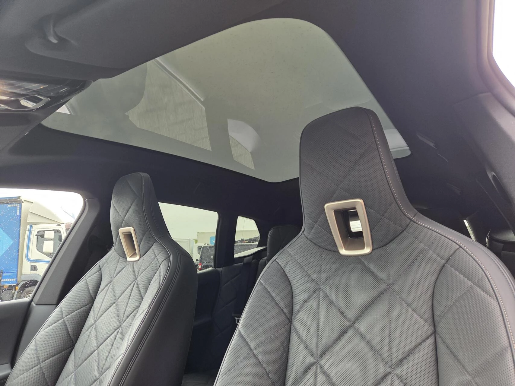 BMW iX 2022 - xDrive40 Sport Edition 77 kWh, BTW, Laser, H&K, Pano image 12