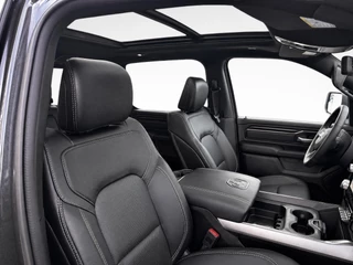 Dodge Ram 1500 2024 - 5.7 V8 4x4 Crew Cab Sport | Incl. Tonneau cover | Special striping| Wide boddy | Fuell velgenset| imagem 16