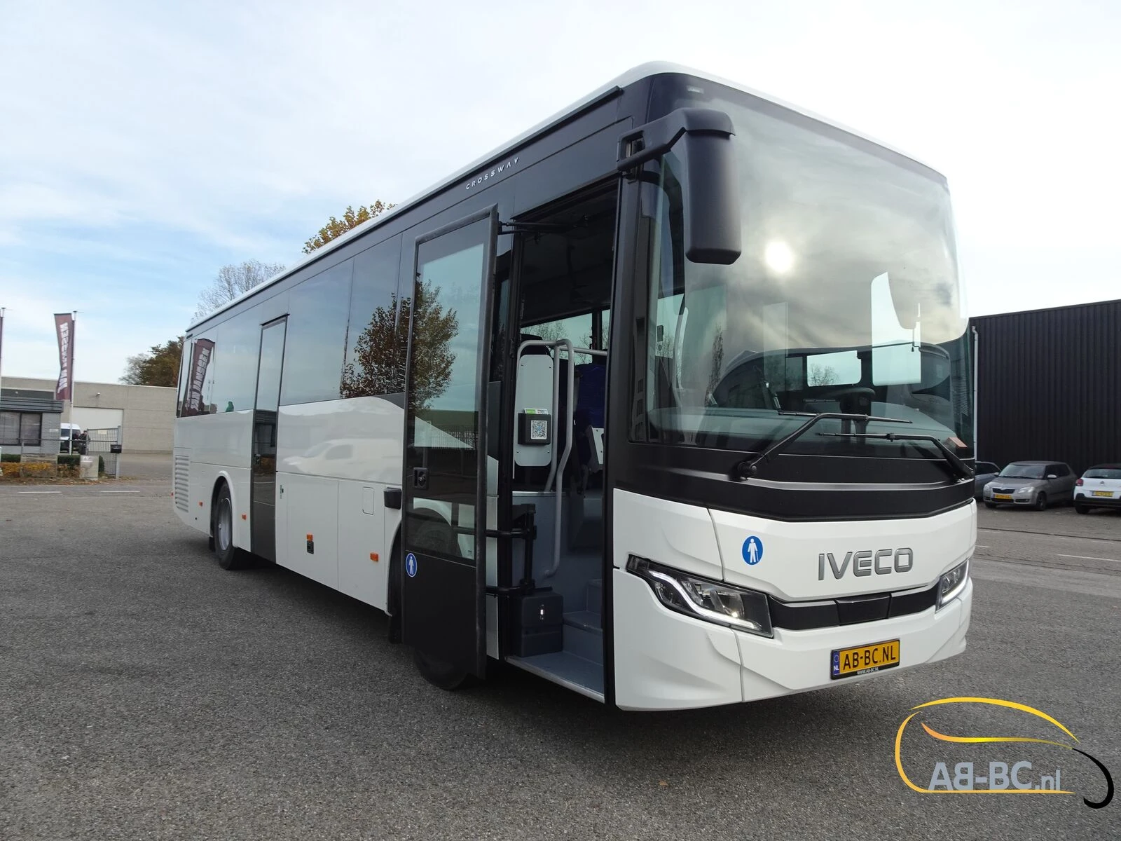 Iveco NEW 10.7 MTR Crossway 49 Seats + 14 Standees ADAS afbeelding 3