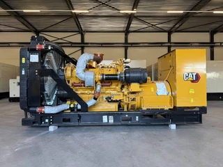 Cat 2025 - C32 - 1.250 kVA Open Generator - DPX-18108 te koop