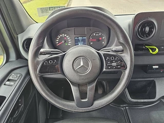 Mercedes-Benz Sprinter 2021 - 319 obrazek 10