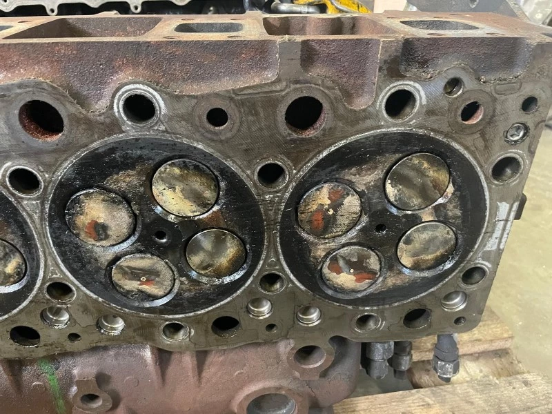 Iveco - 504077543 / 504116566 CYLINDER HEAD CURSOR 10 obrázek 8