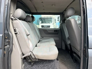 Volkswagen Transporter 2003 - T5 DOUBLE CAB 5-CILINDER (6 GEARS MANUAL GEARBOX / AIRCONDITIONING / 5 SEATS / ETC. imagen 8