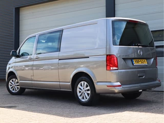 Volkswagen Transporter 2022 - 2.0 TDI 150pk Euro 6 Automaat - L2 Lang - 2x Schuifdeur - Airco изображение 3