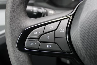 Renault Master 2024 - T35 2.0 dCi 170pk L2H2 Extra - Navigatie - Blind Spot - Camera - Stoelverwarming - Verwarmde voorruit - Rijklaar obrazek 19