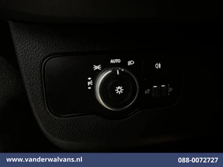 Mercedes-Benz Sprinter 2020 - 314 CDI 143pk L2H1 Euro6 Airco | Camera | Apple Carplay | Trekhaak | Chauffeursstoel image 17